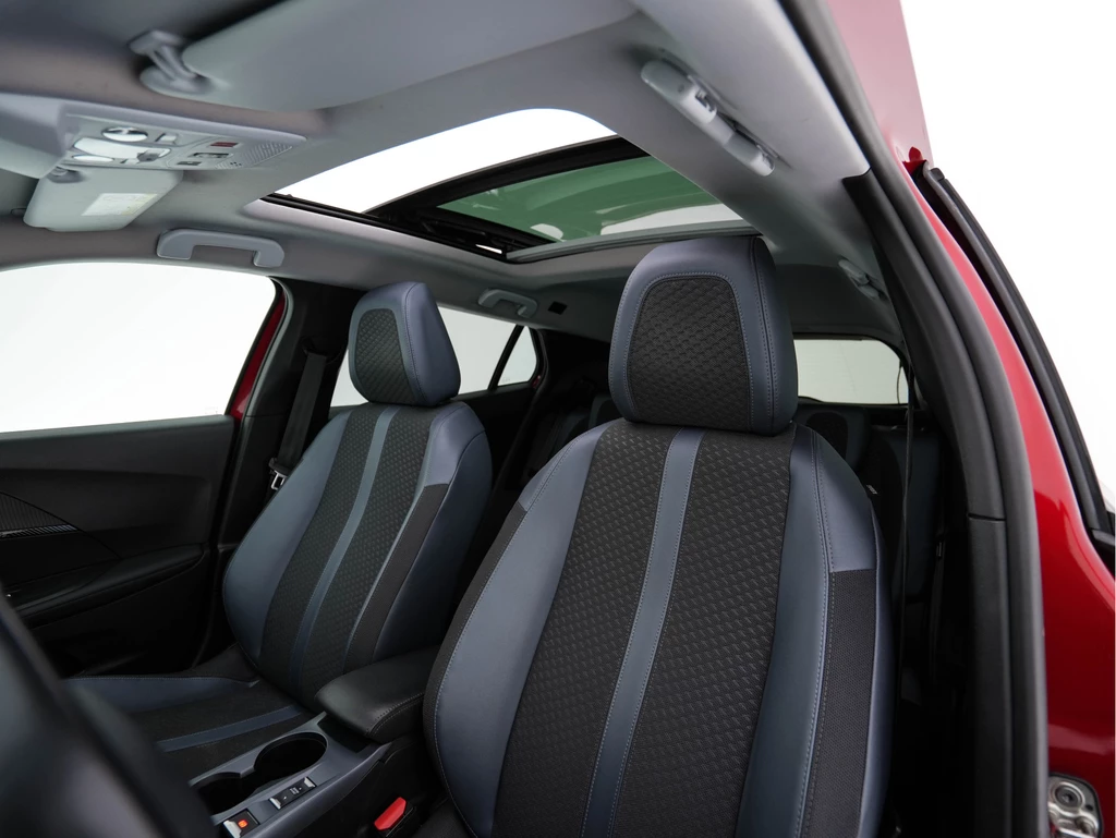 Peugeot e-2008 – foto 23