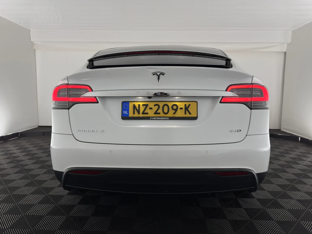 Tesla Model X – foto 3