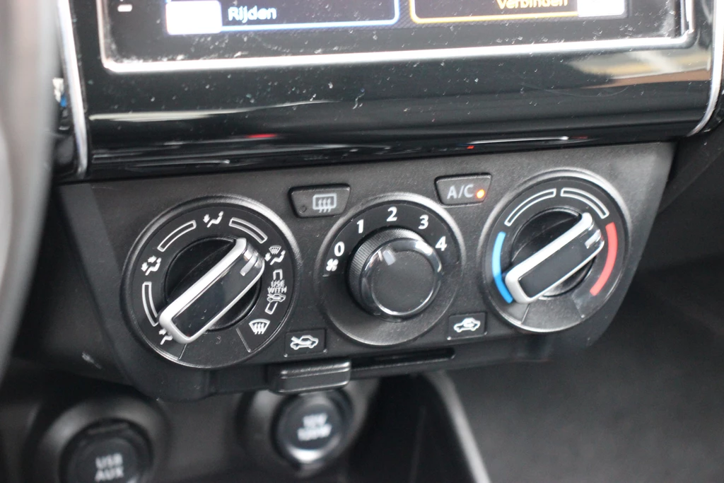Suzuki Swift – foto 16