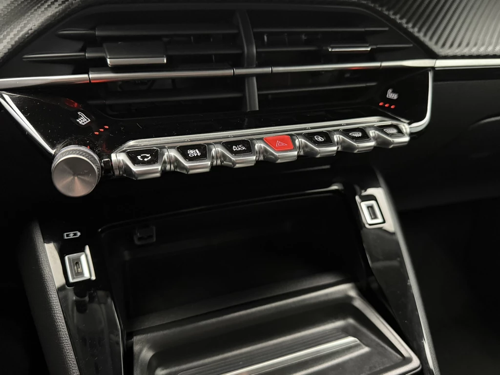 Peugeot e-208 – foto 22