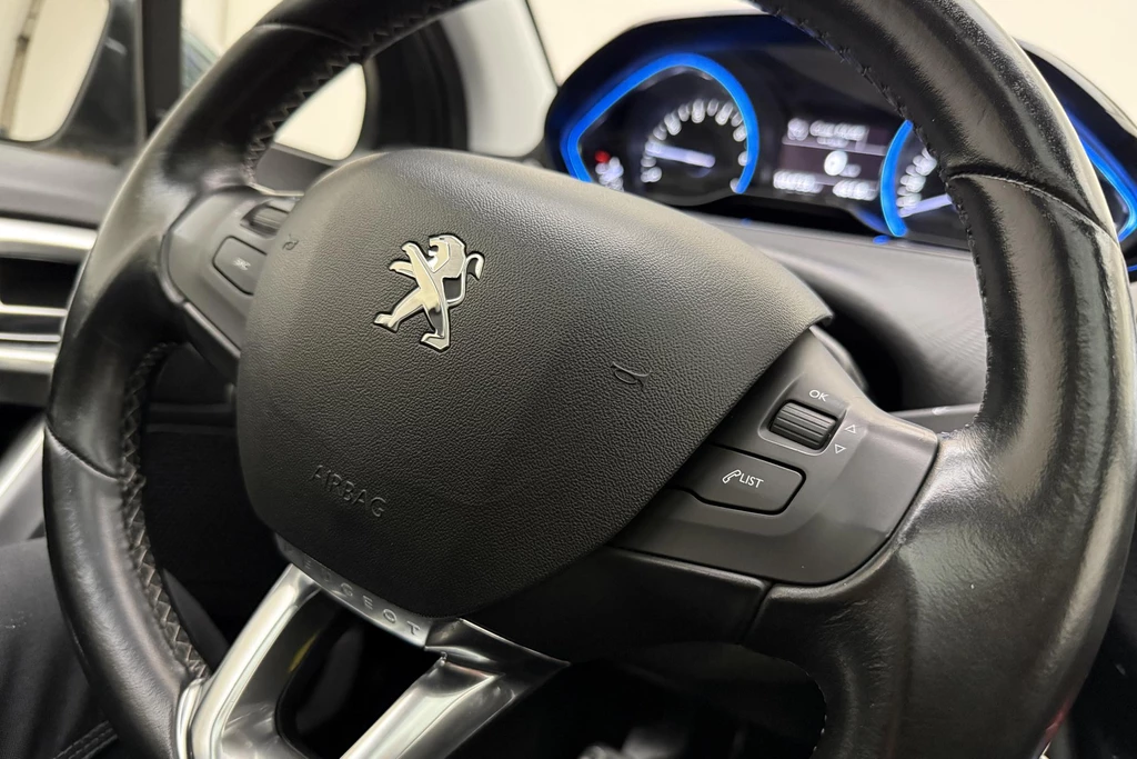 Peugeot 208 – foto 28