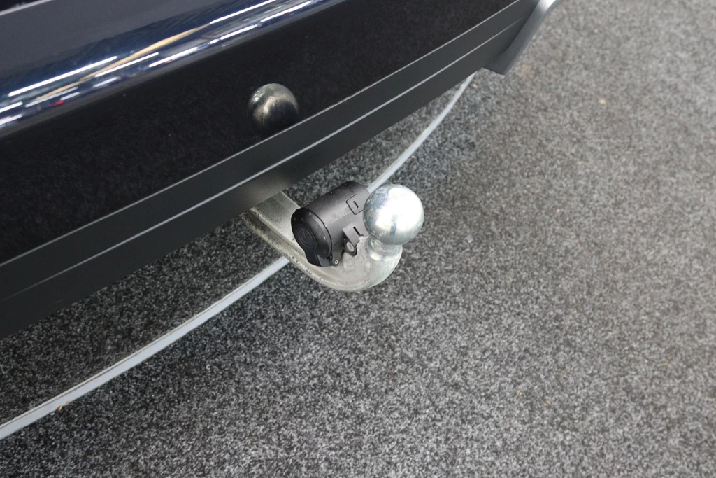 BMW iX3 – foto 9