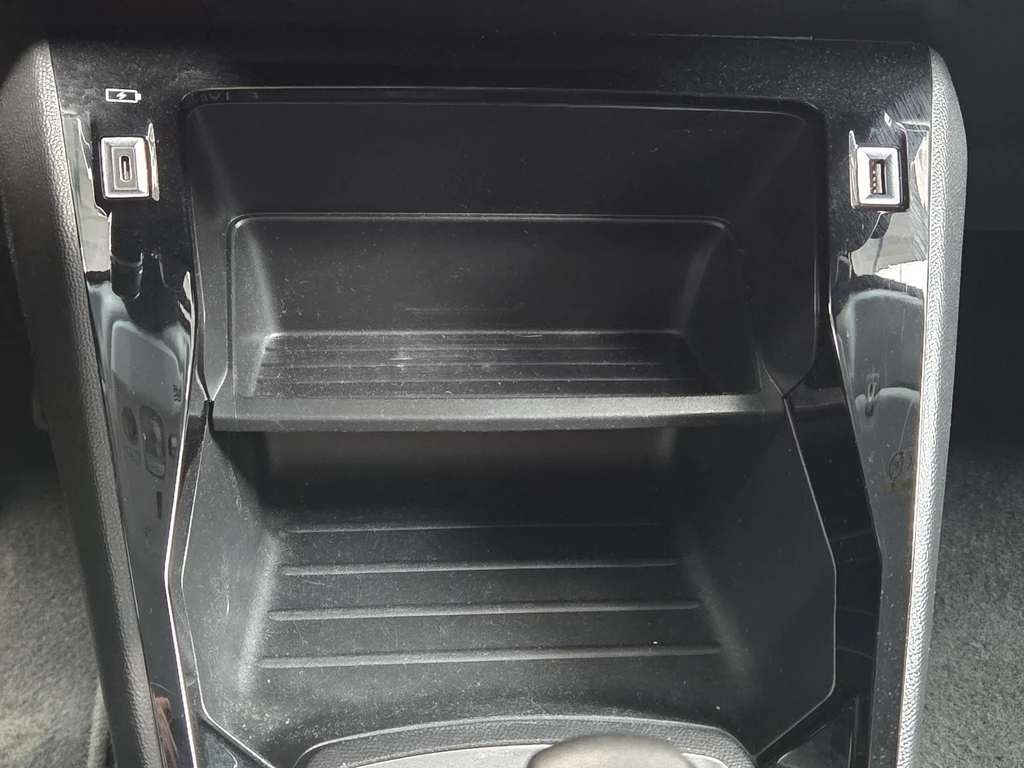 Peugeot 208 – foto 34