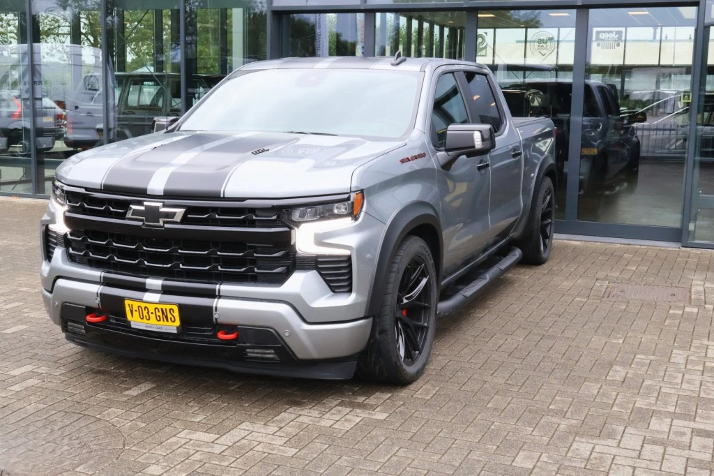 Chevrolet Silverado – foto 2