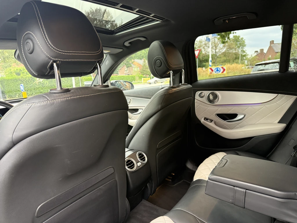 Mercedes-Benz EQC – foto 23