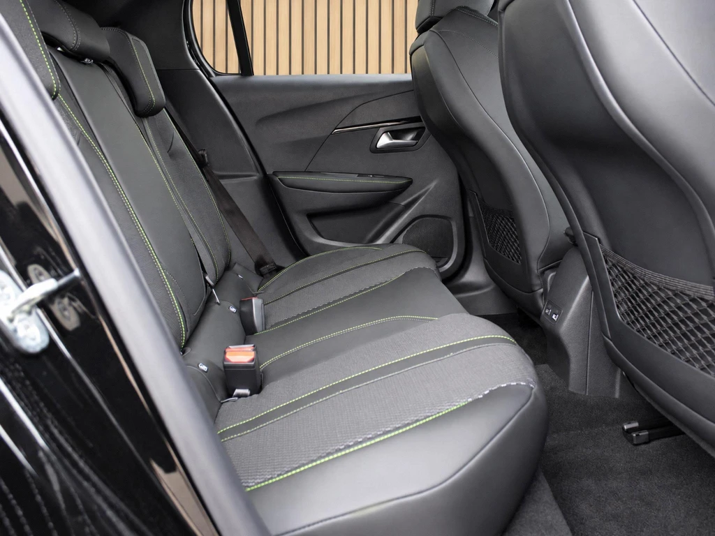 Peugeot 208 – foto 16