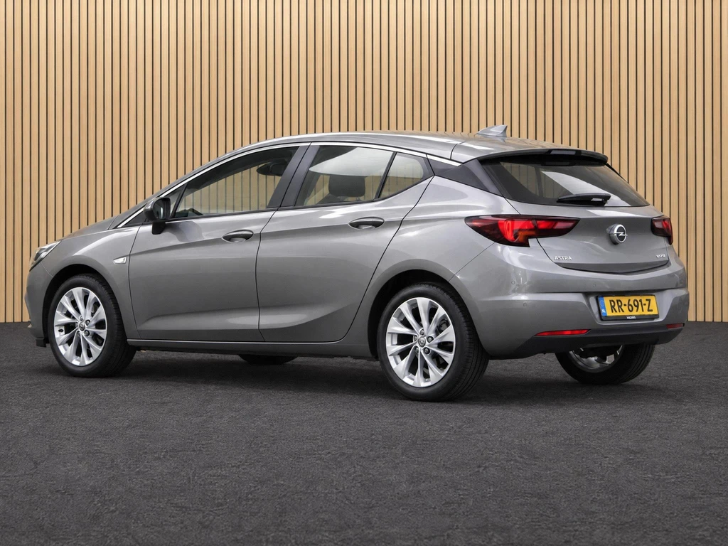 Opel Astra – foto 2