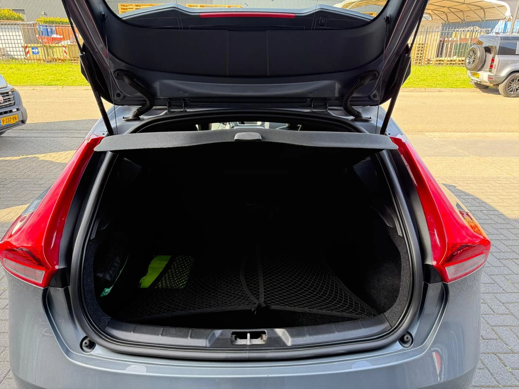 Volvo V40 – foto 12