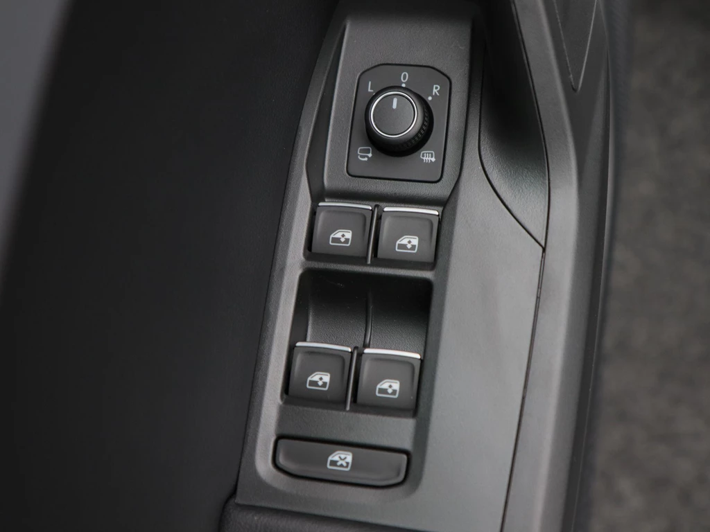 SEAT Leon – foto 16