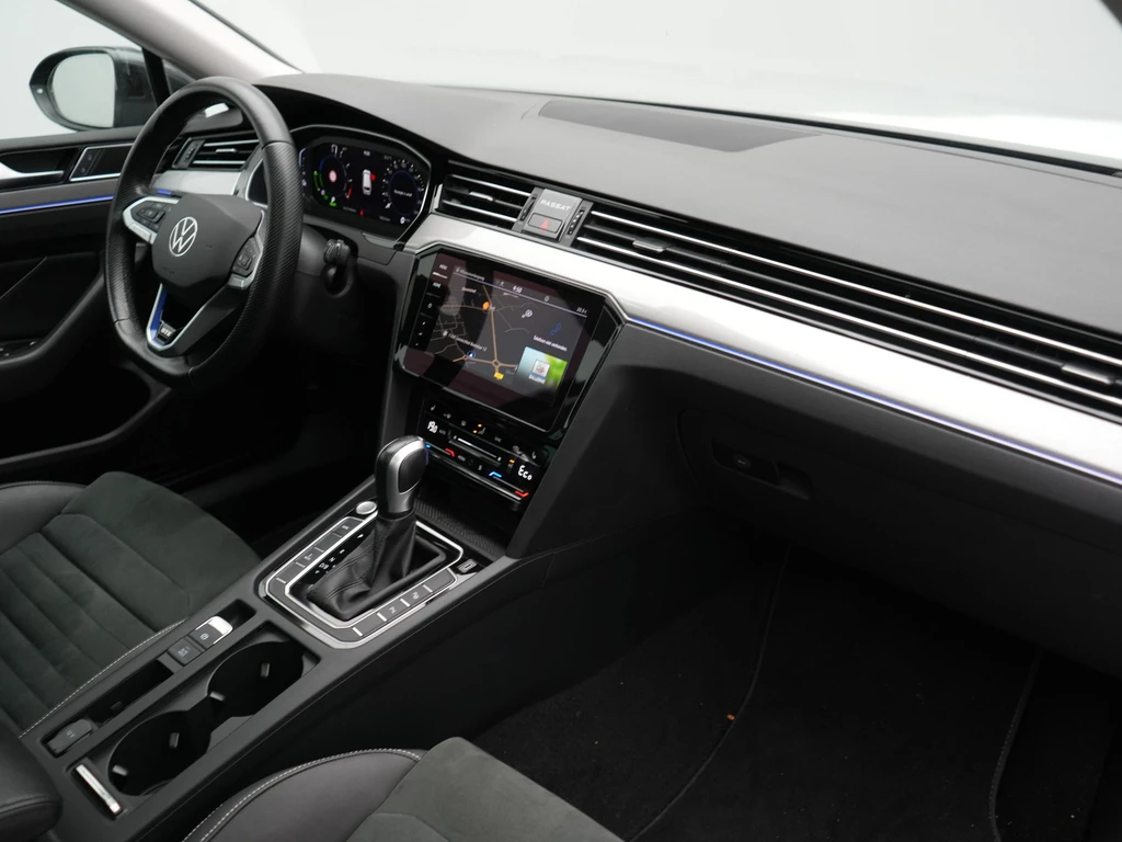 Volkswagen Passat – foto 13