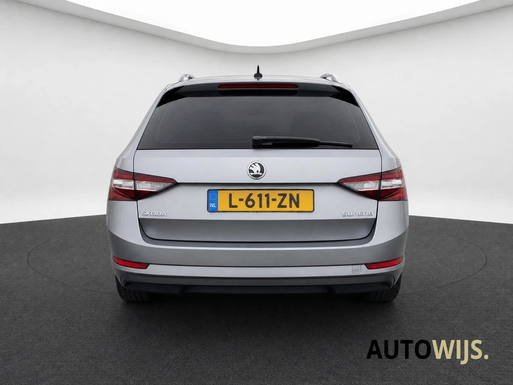Škoda Superb – foto 4