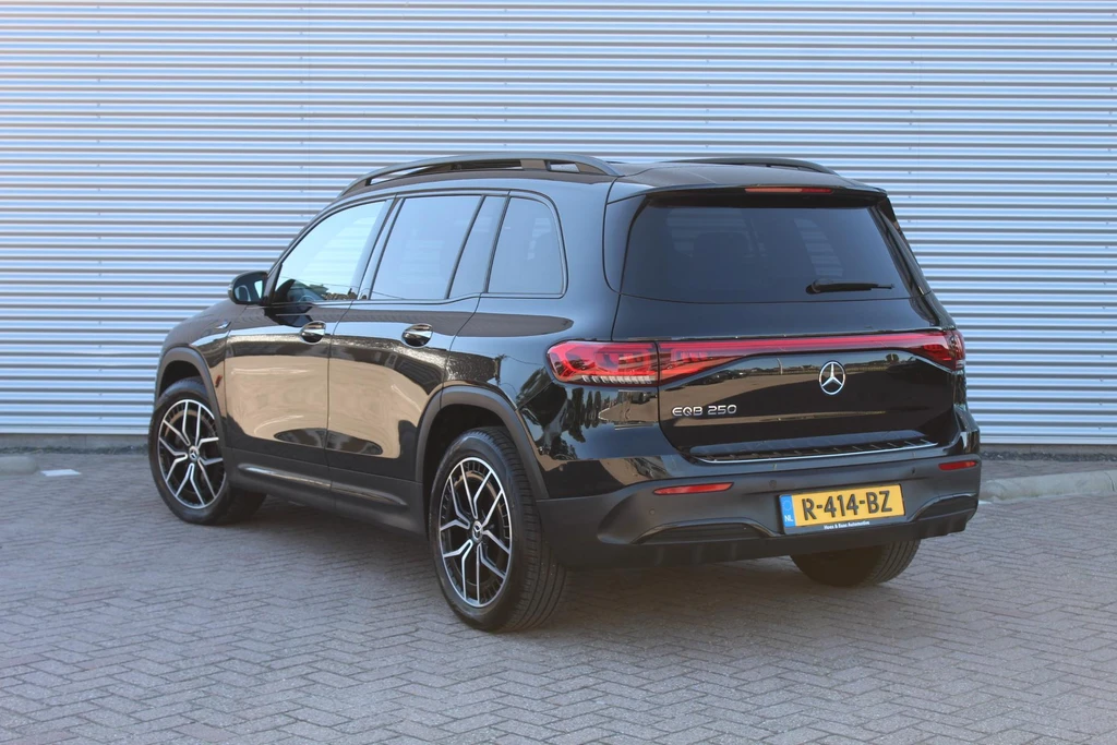 Mercedes-Benz EQB – foto 4