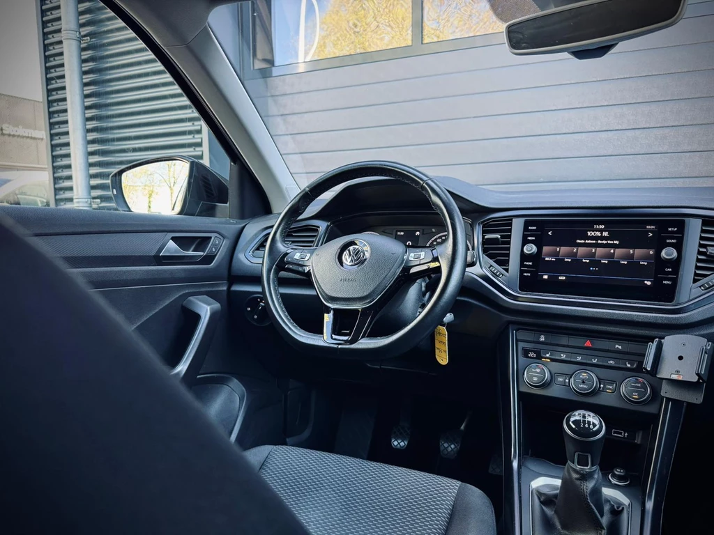 Volkswagen T-Roc – foto 11