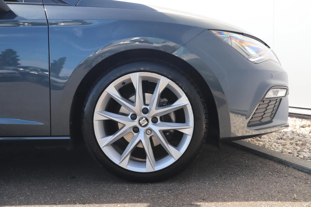 SEAT Leon – foto 5