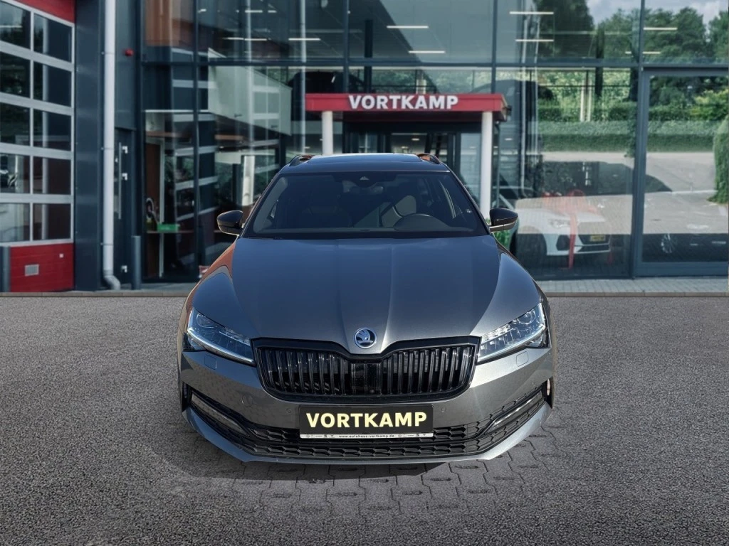 Škoda Superb – foto 8