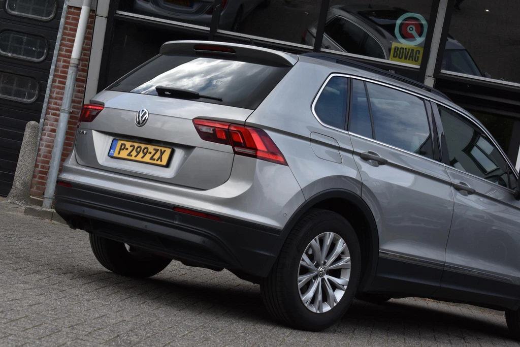 Volkswagen Tiguan – foto 9