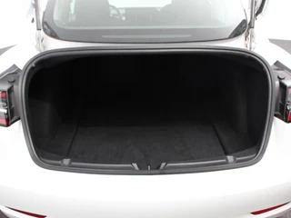 Tesla Model 3 – thumbnail 36