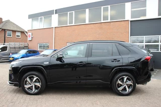 Toyota RAV4 – thumbnail 2