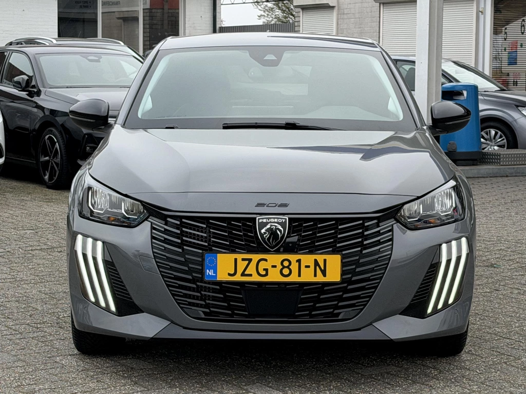 Peugeot 208 – foto 11
