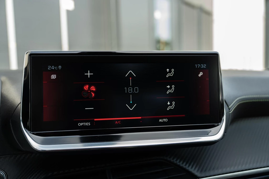 Peugeot 208 – foto 26