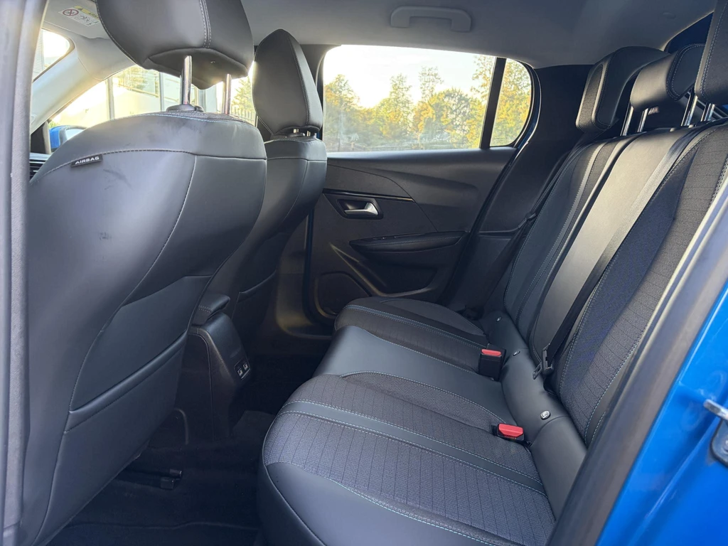 Peugeot 208 – foto 14