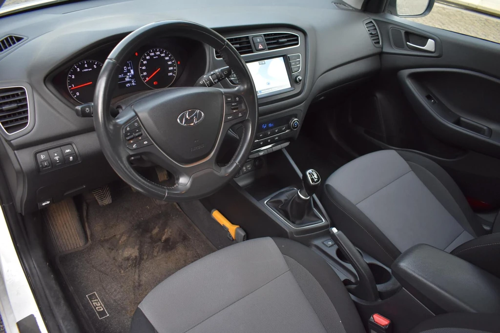 Hyundai i20 – foto 6