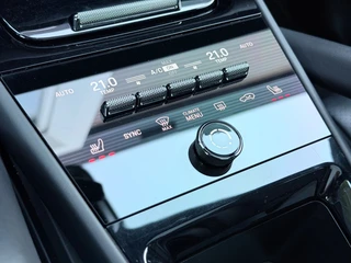 Porsche Cayenne – thumbnail 23