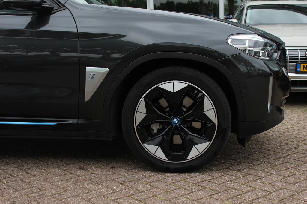 BMW iX3 – foto 17