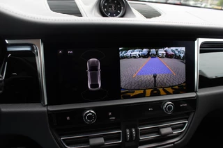 Porsche Macan – thumbnail 22