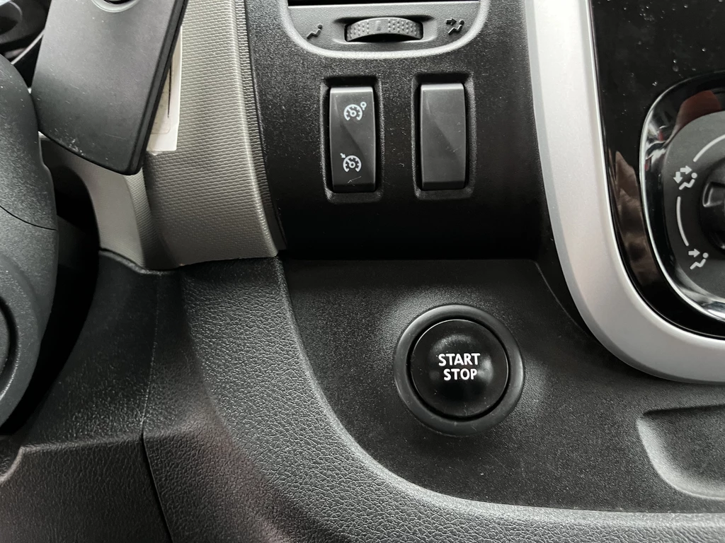 Renault Trafic – foto 32
