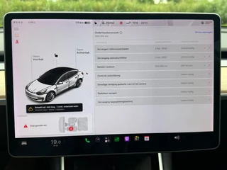 Tesla Model 3 – thumbnail 16