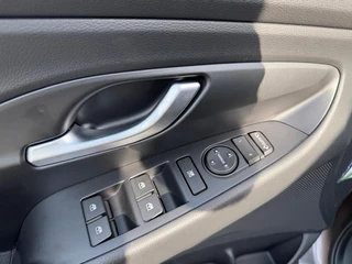 Hyundai i30 – thumbnail 30