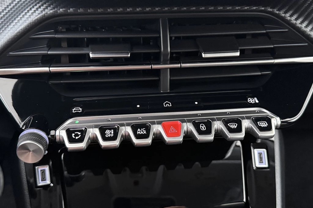 Peugeot 208 – foto 25