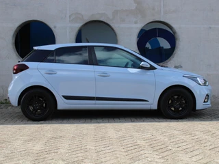 Hyundai i20 – thumbnail 4