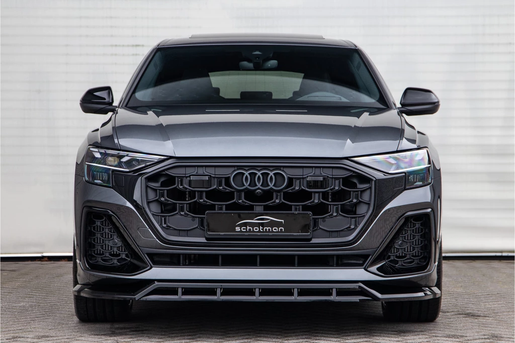 Audi Q8 – foto 9