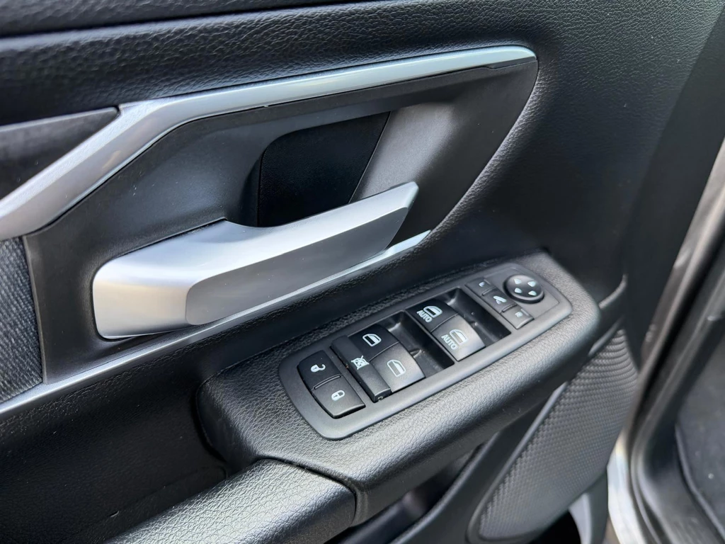 Dodge Ram 1500 – foto 11
