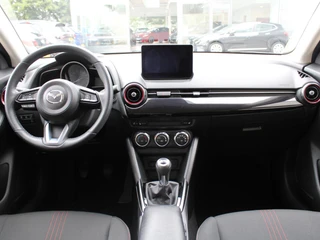 Mazda 2 – thumbnail 12