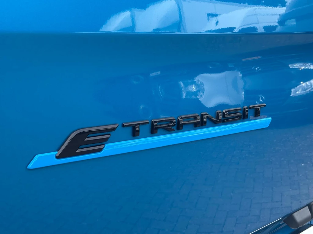 Ford E-Transit Custom – foto 25