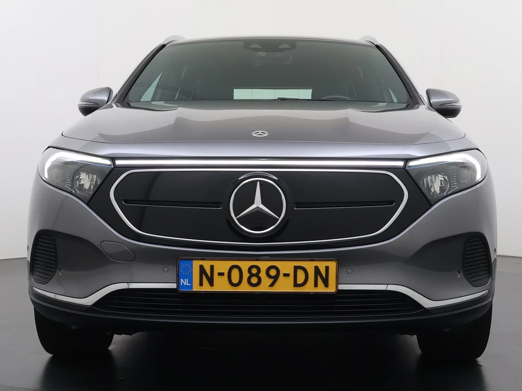 Mercedes-Benz EQA – foto 9