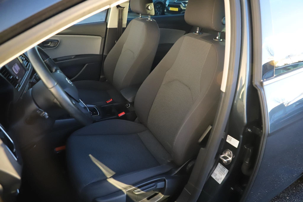 SEAT Leon – foto 7