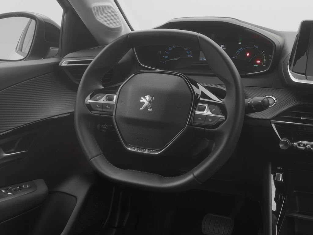 Peugeot e-208 – foto 24