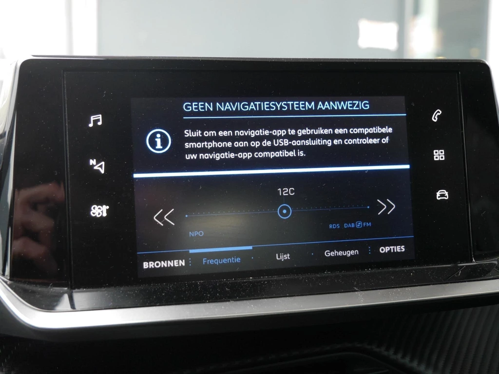 Peugeot 208 – foto 16