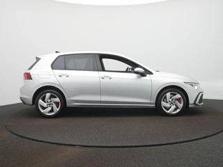 Volkswagen Golf – thumbnail 8