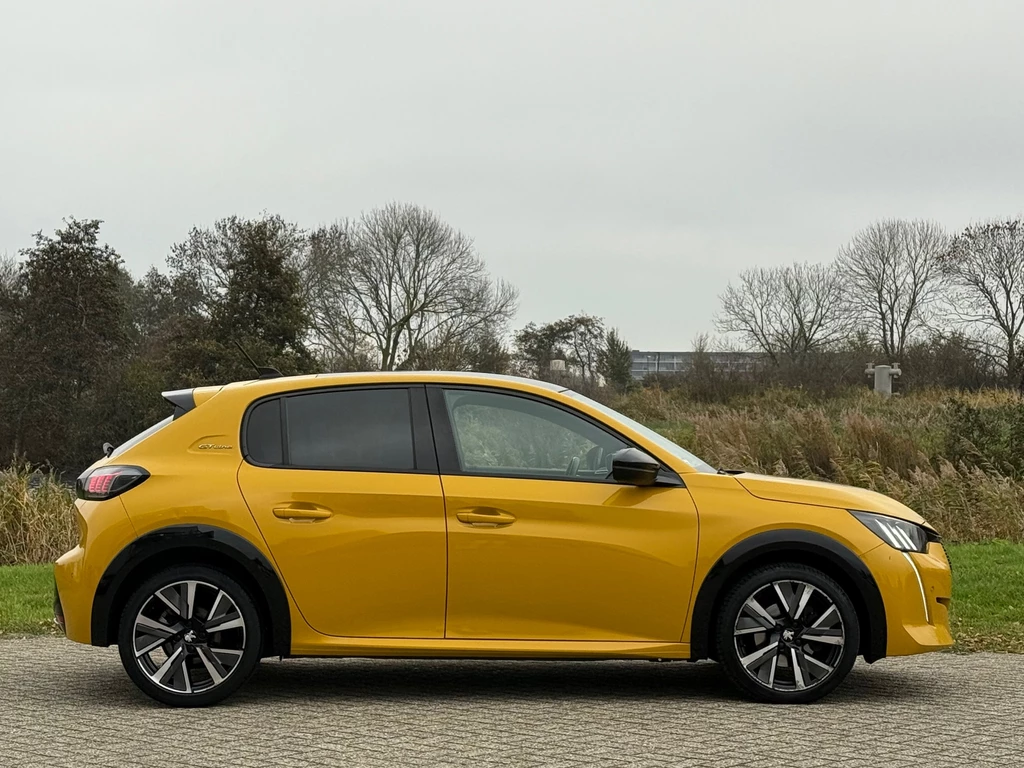 Peugeot 208 – foto 7