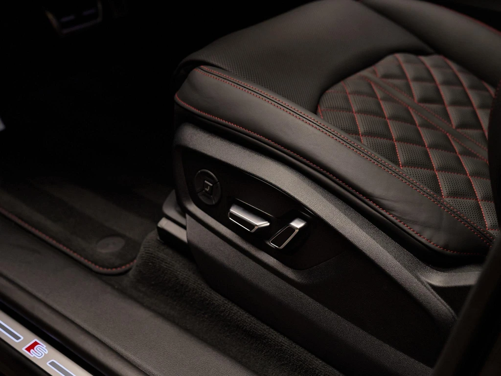 Audi Q8 – foto 13