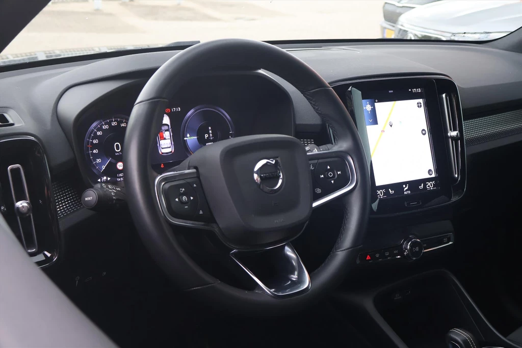 Volvo XC40 – foto 23
