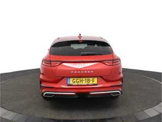 Kia ProCeed – thumbnail 6