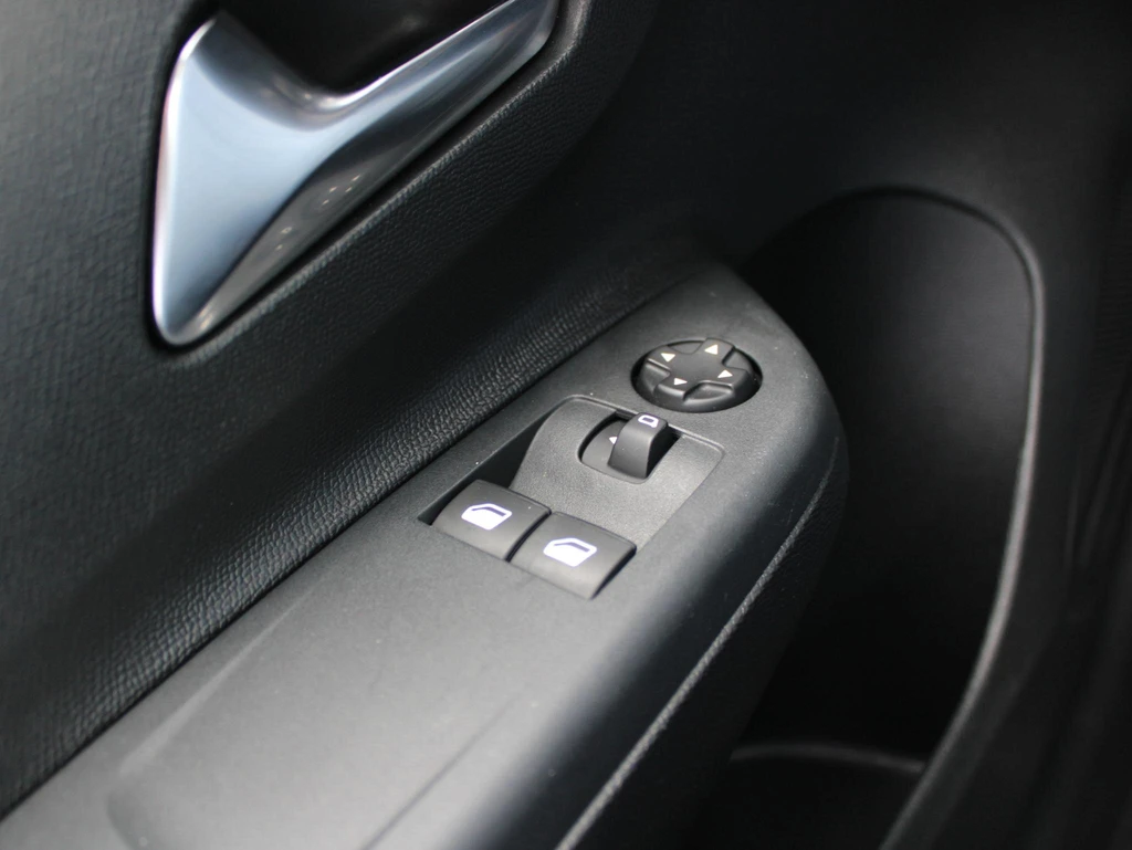 Opel Corsa-e – foto 21