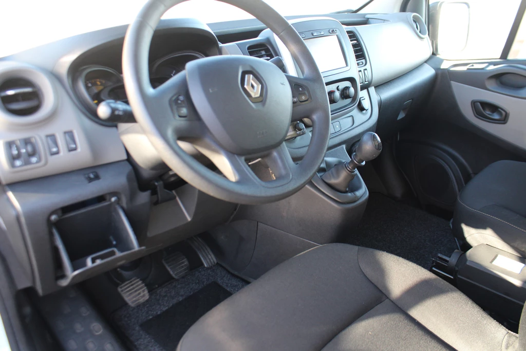 Renault Trafic – foto 8