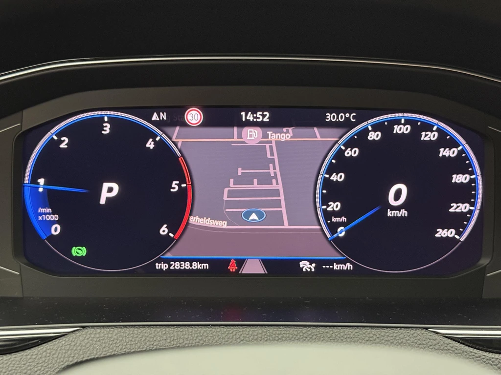 Volkswagen Passat – foto 25